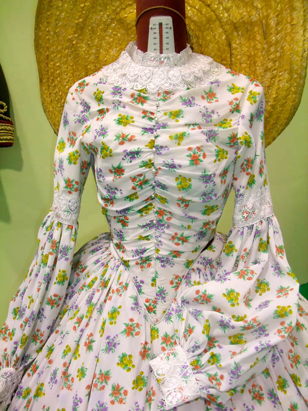 vestidos-epoca-barcelona-21
