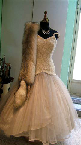 vestidos-epoca-barcelona-24