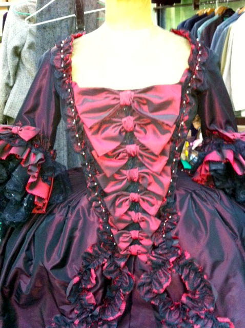 vestidos-epoca-barcelona-35