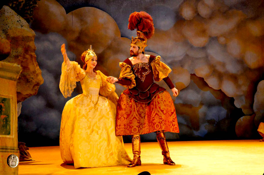 vestuario-opera-barcelona-17